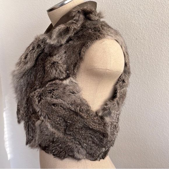 Fur Vest - Picture 3 of 5